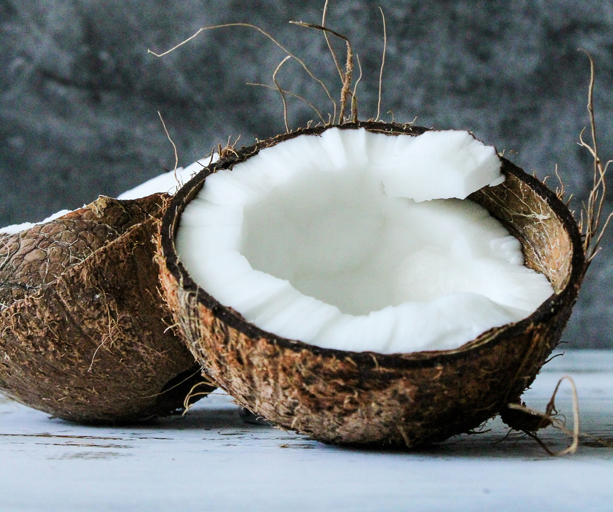 How-to-Cut-a-Coconut